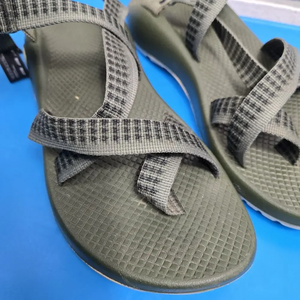 Chaco Womens size‎ 10 sandals Z/2 Classic Dark Green Strap Hiking